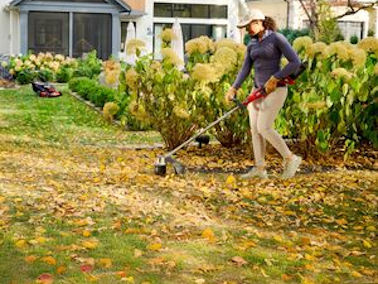 2026 Toro 60V MAX* 16 in. (40.6 cm) Telescoping Shaft String Trimmer - 2.0Ah Battery Included String Trimmers