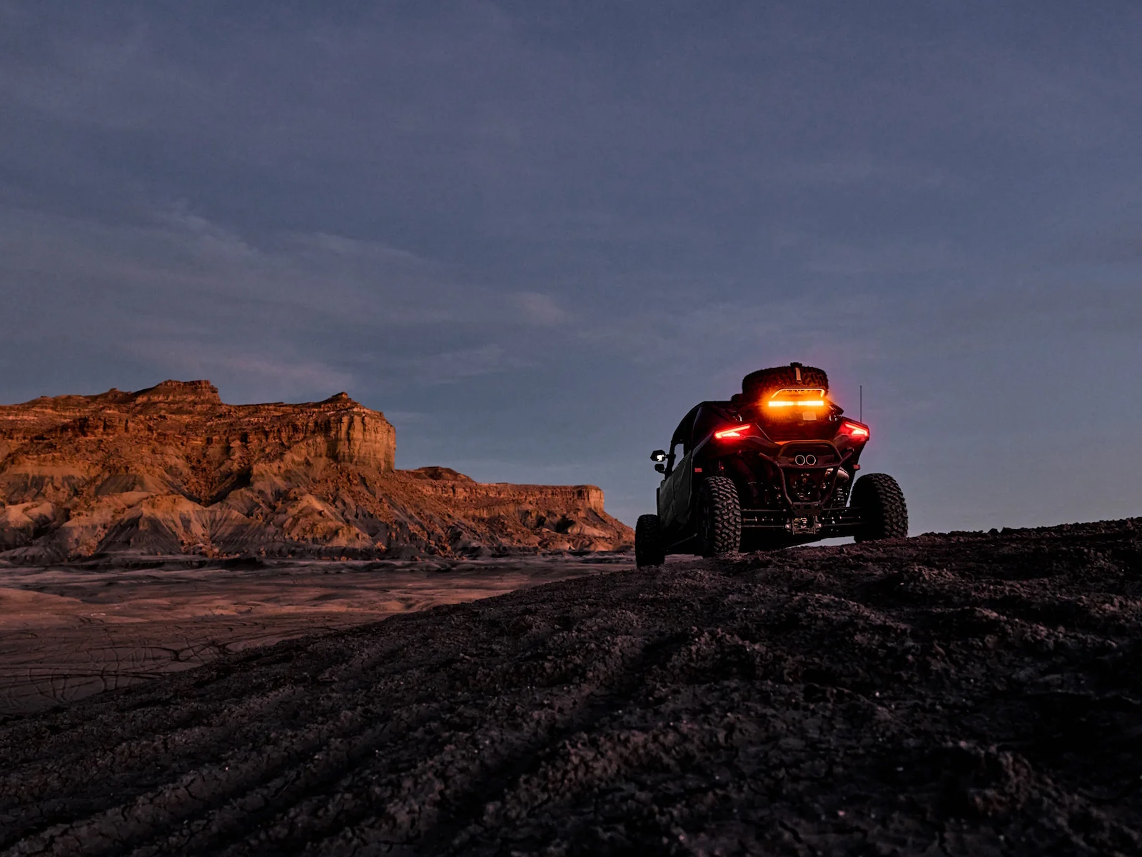 2027 CFMOTO ZFORCE Z10-4 UTV