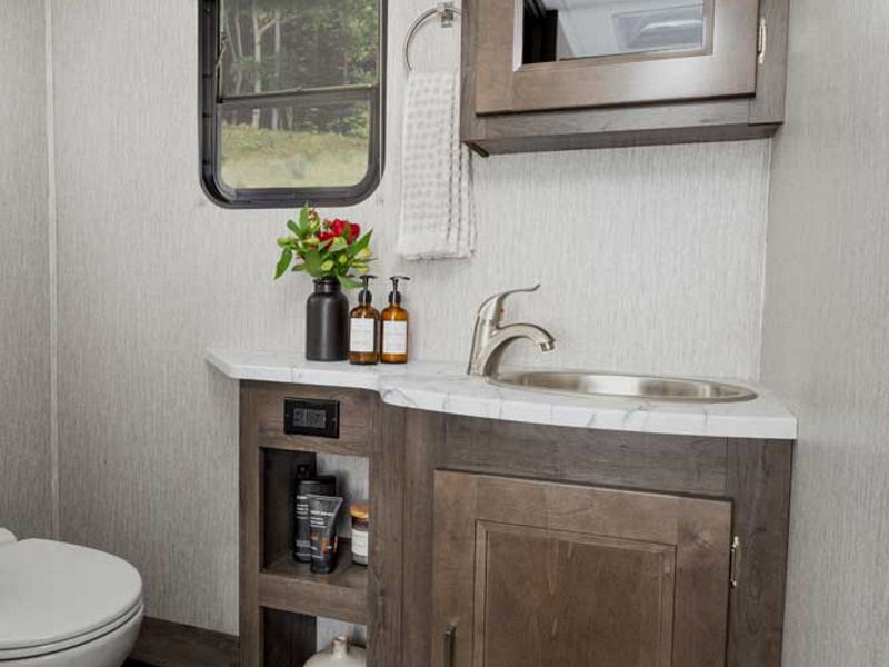 2022 Coachmen Pursuit 27XPS Motorhome