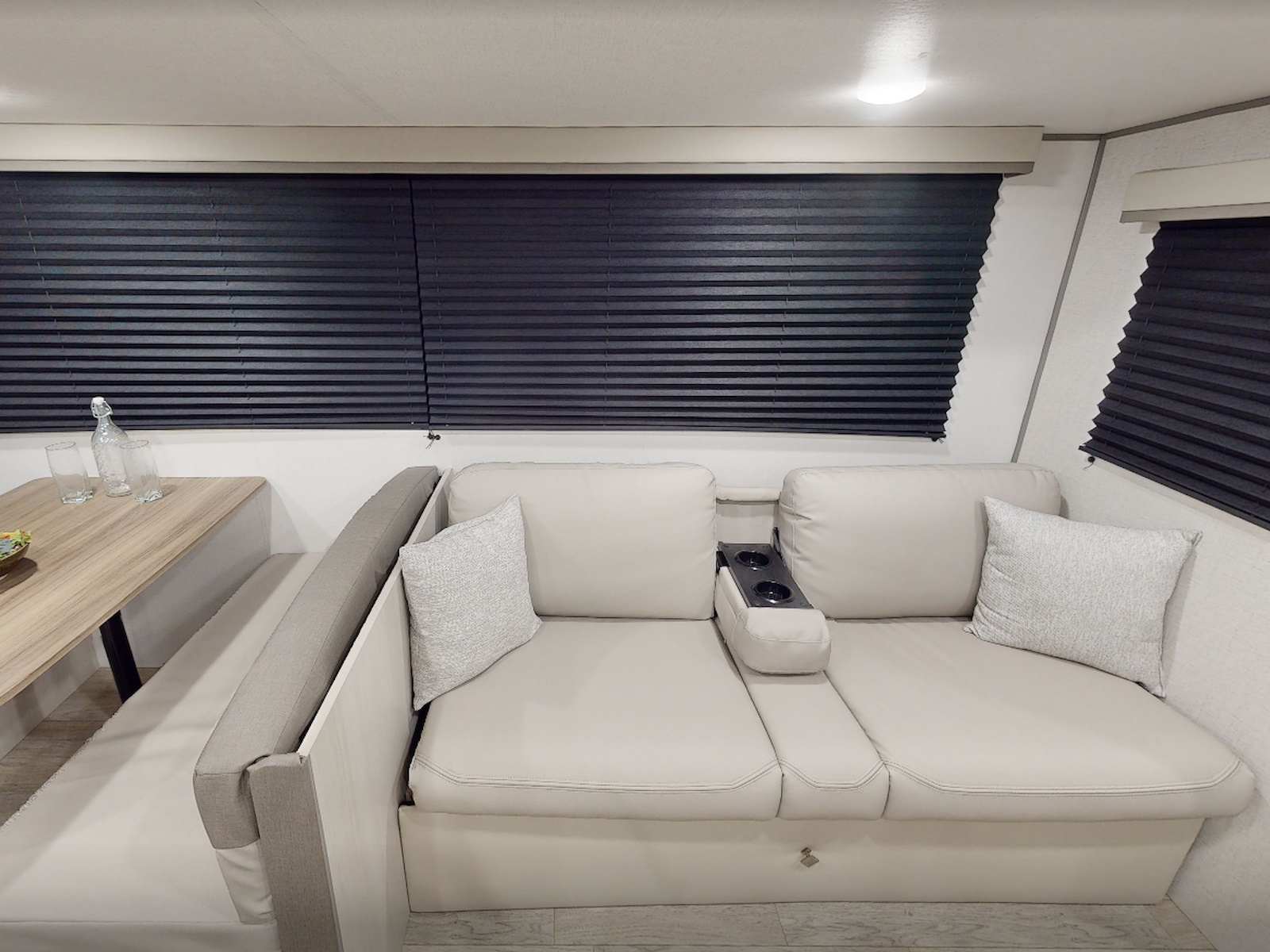 2027 Coachmen Catalina Summit Series 8 261BHS TRAVEL TRAILER