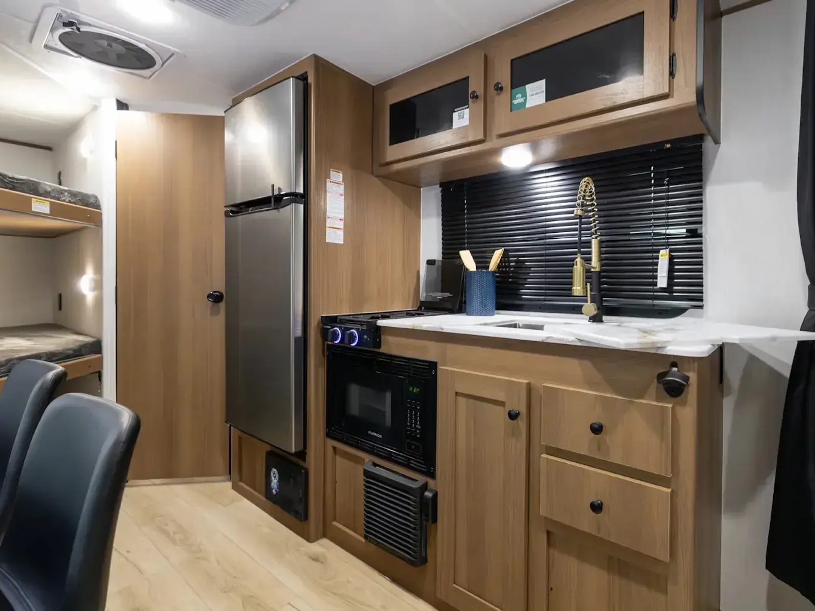 2027 Coachmen Apex Nano 228BHS TRAVEL TRAILER