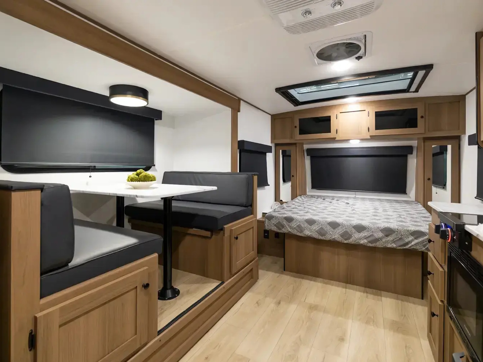 2027 Coachmen Apex Nano 228BHS TRAVEL TRAILER