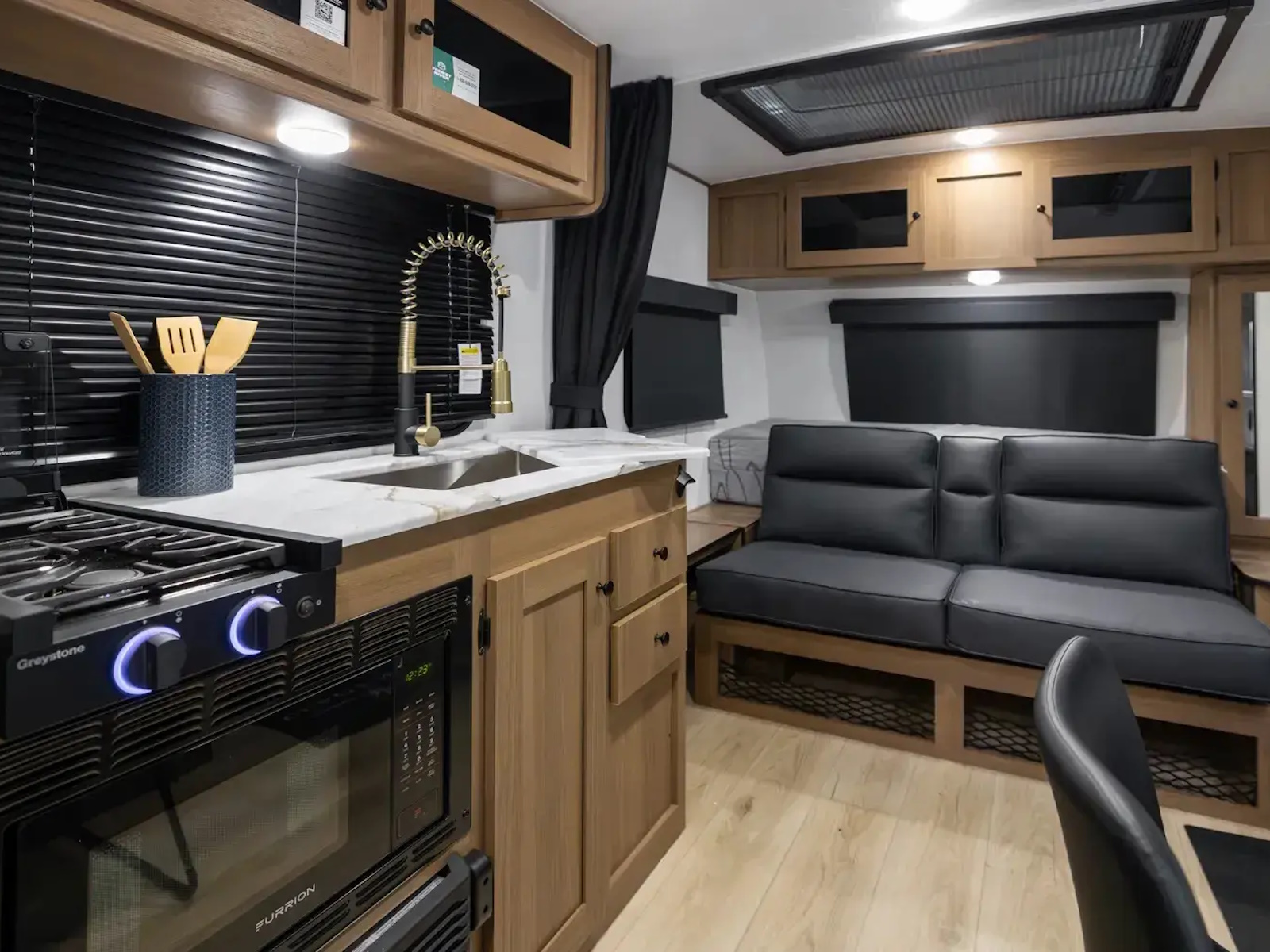 2027 Coachmen Apex Nano 228BHS TRAVEL TRAILER