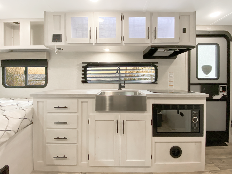 2022 Dutchmen Coleman Rubicon Travel Trailer