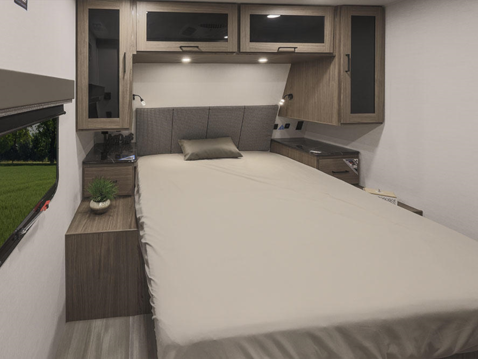2024 Alliance Delta Travel Trailer