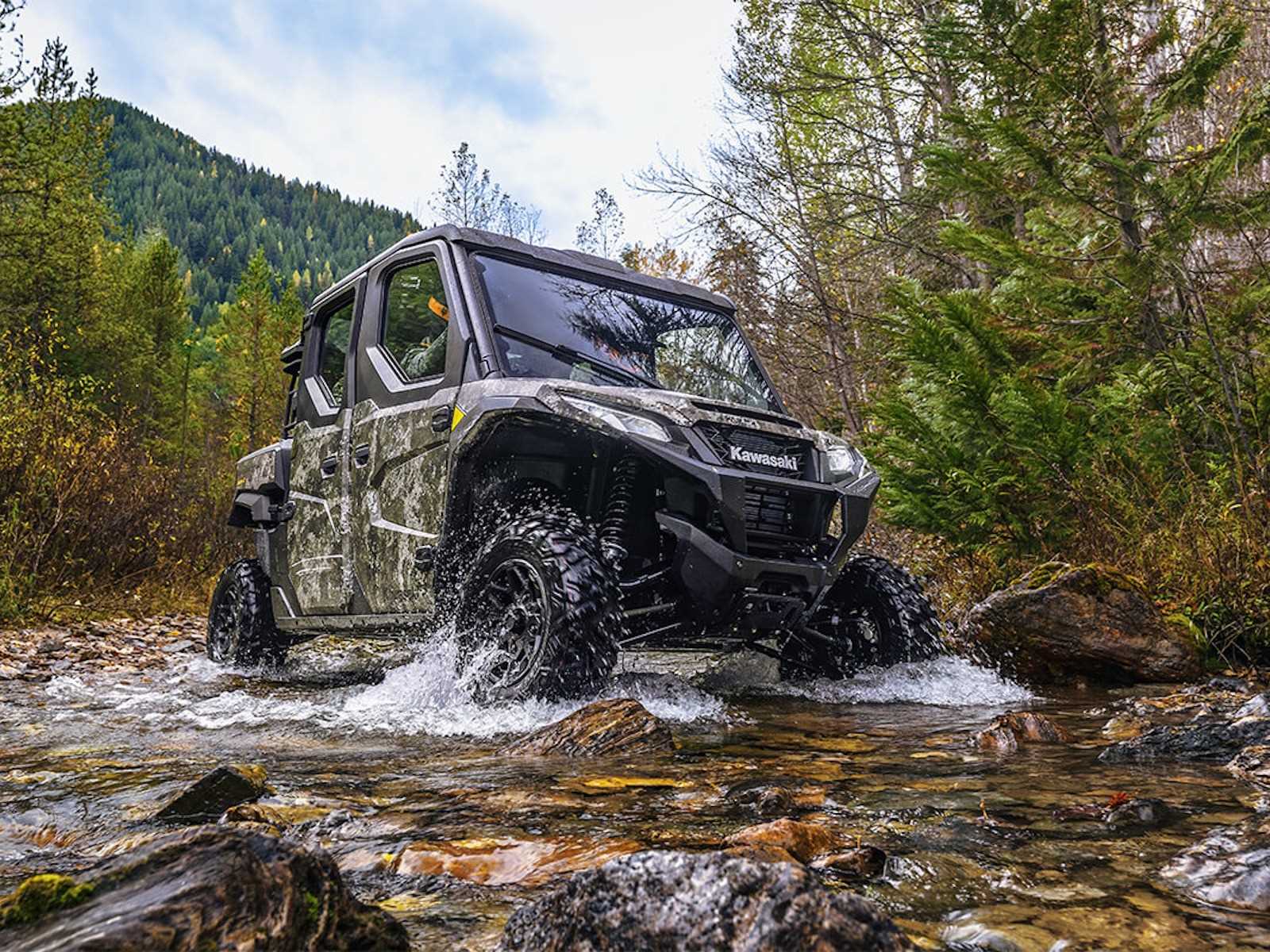 2025 Kawasaki RIDGE CREW HVAC CAMO Side x Side