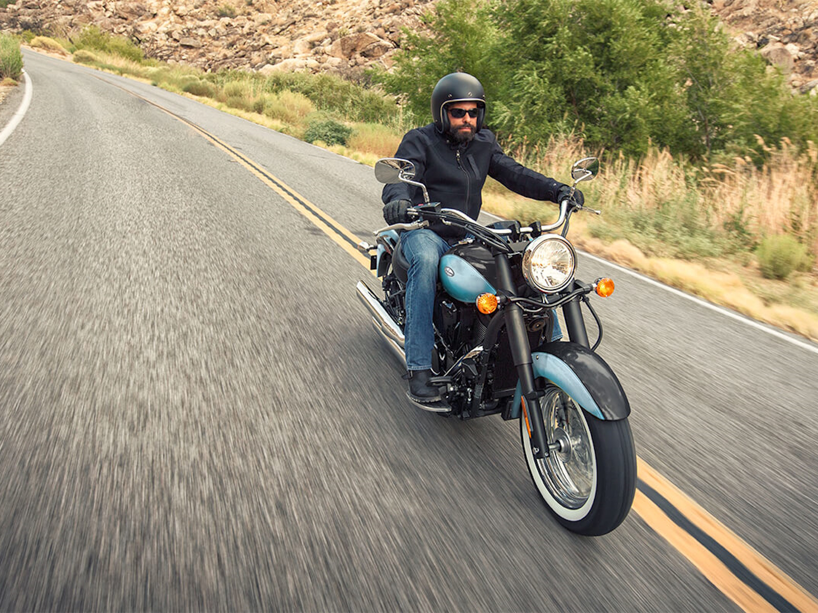 2025 Kawasaki Vulcan 900 Classic MOTORCYCLE