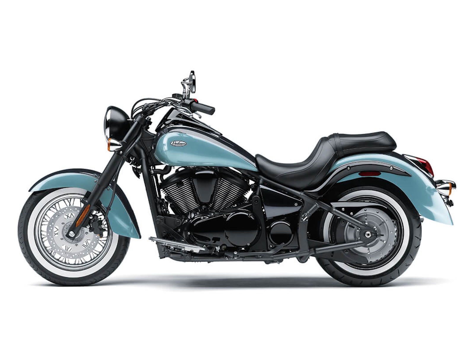 2025 Kawasaki Vulcan 900 Classic MOTORCYCLE