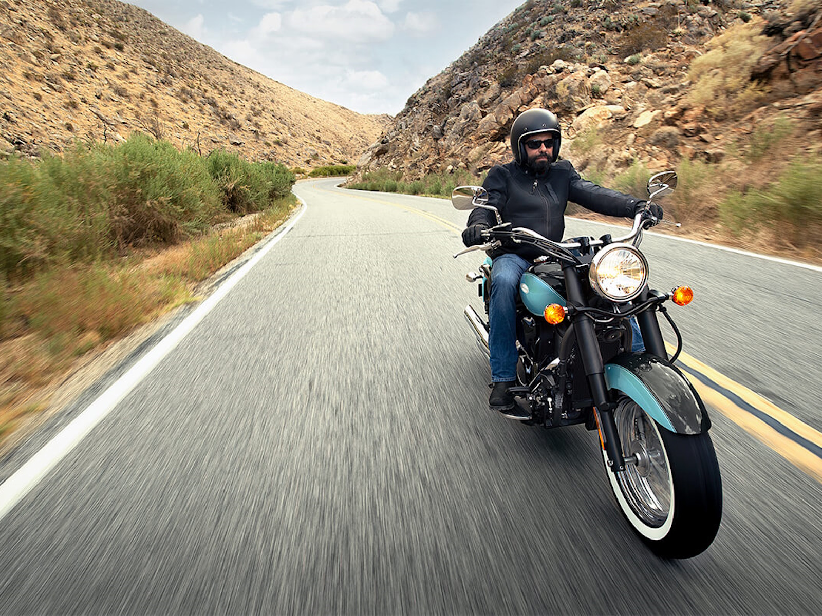2025 Kawasaki Vulcan 900 Classic MOTORCYCLE