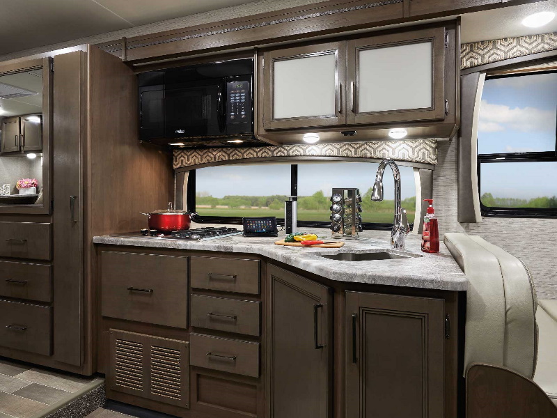 2021 Thor Motor Coach Chateau CLASS C MOTORHOME