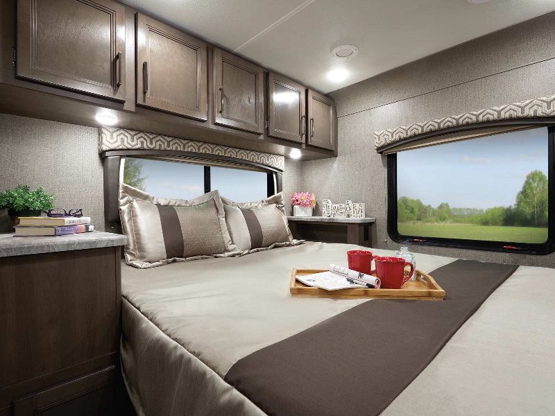 2021 Thor Motor Coach Chateau CLASS C MOTORHOME