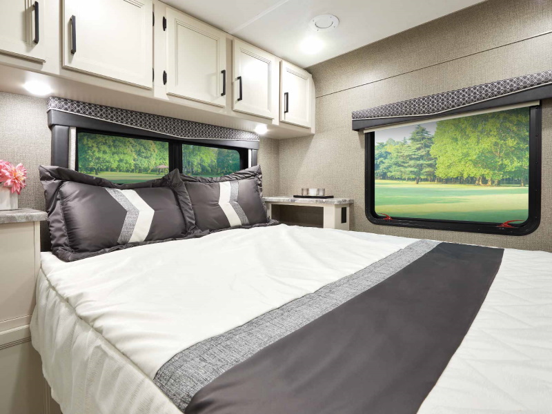 2022 Thor Motor Coach Chateau Motorhome