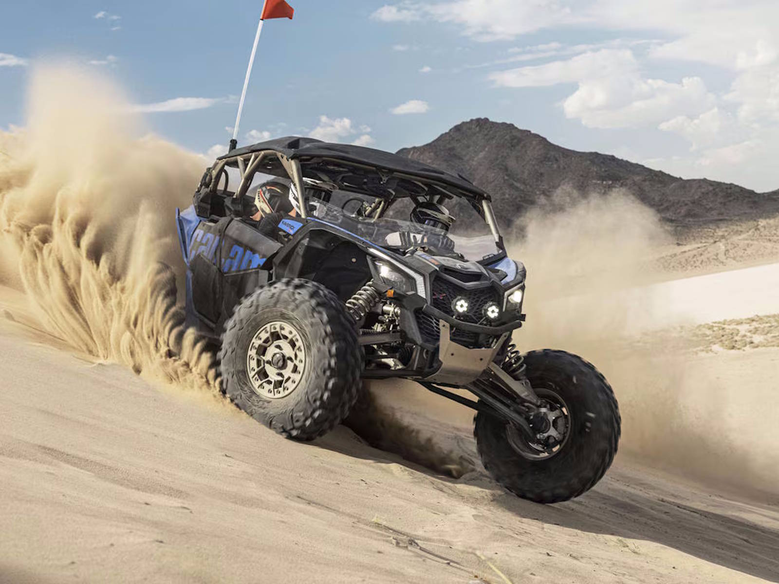 2027 CAN-AM Maverick R MAX X rs 999T DCT UTV