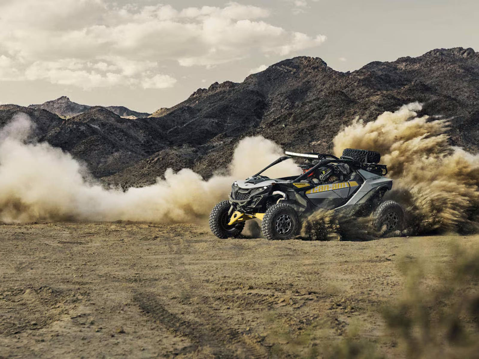 2027 CAN-AM Maverick R MAX X rs 999T DCT UTV