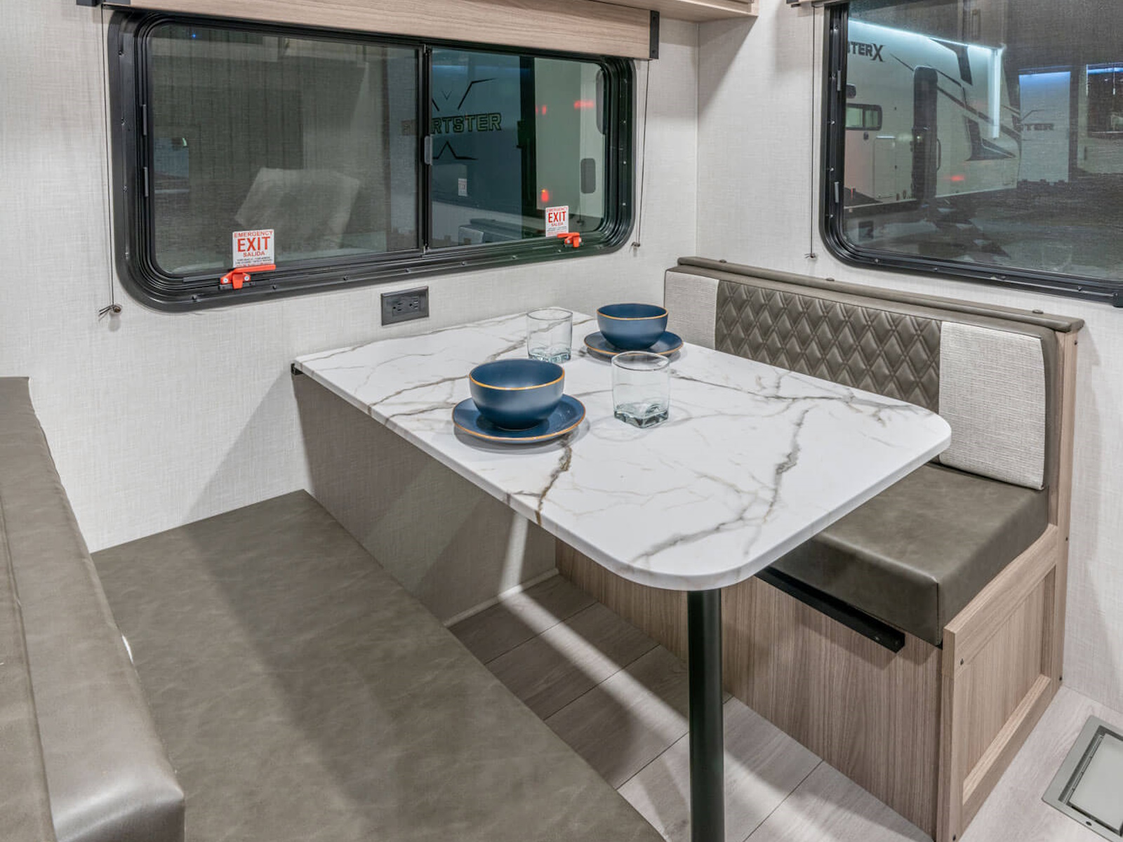 2026 KZ RV Sportsmen Select 210RDSL TRAVEL TRAILER
