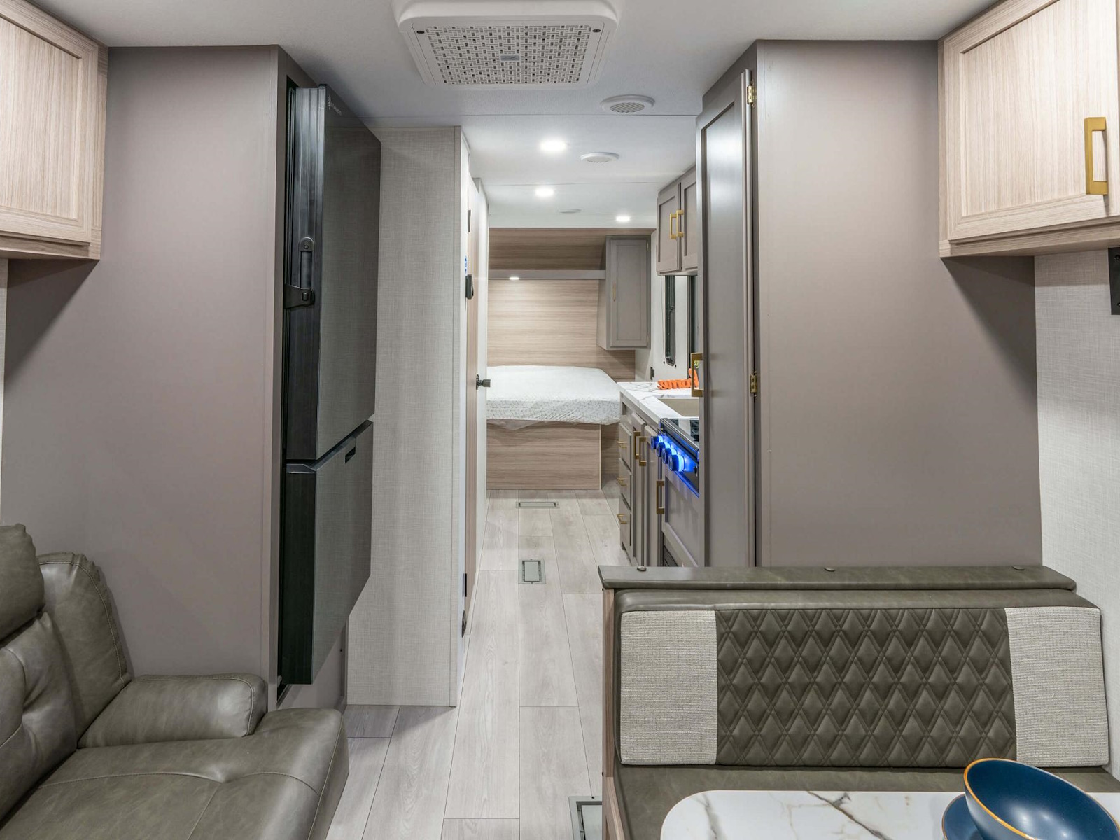 2026 KZ RV Sportsmen Select 210RDSL TRAVEL TRAILER