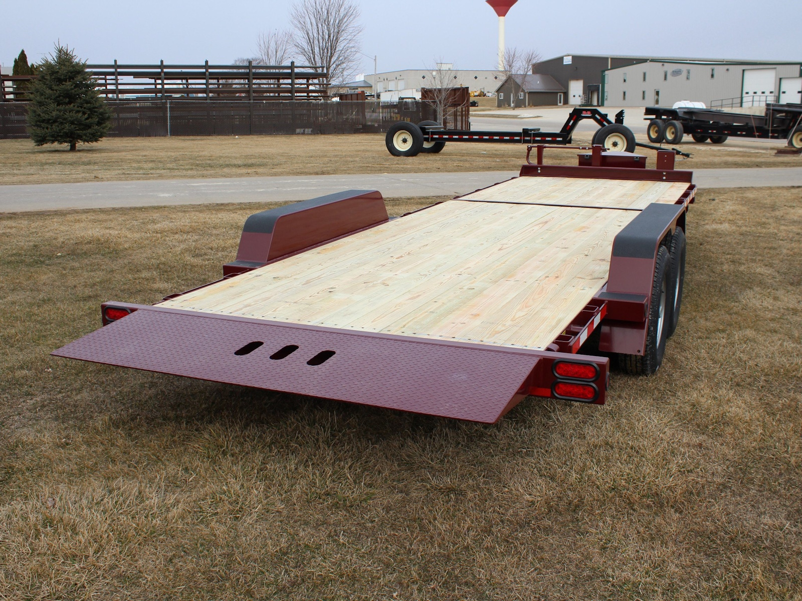 2026 Behnke 14-16K Tube Tilt TBCT2014ET Pull-Type Trailer