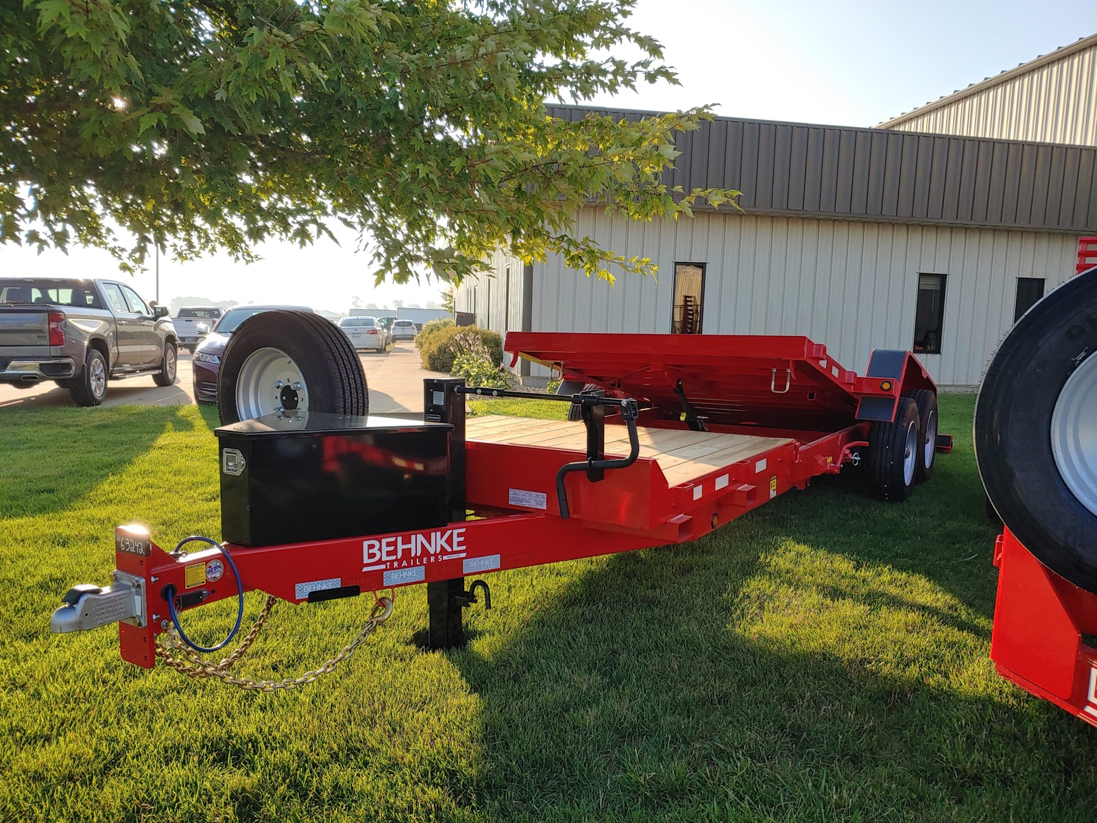 2026 Behnke 14-16K Tube Tilt TBCT2014ET Pull-Type Trailer