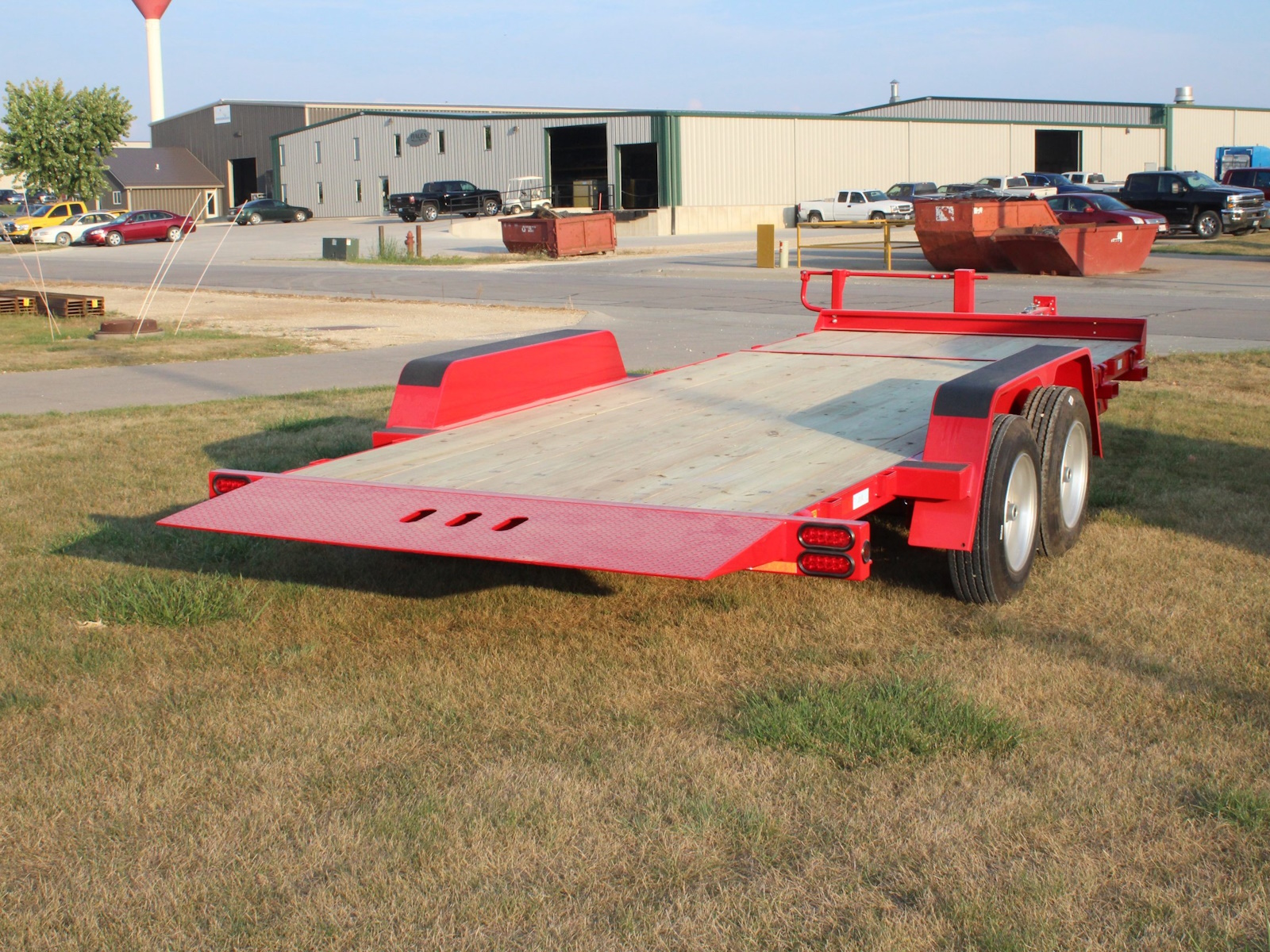 2026 Behnke 14-16K Tube Tilt TBCT2014ET Pull-Type Trailer
