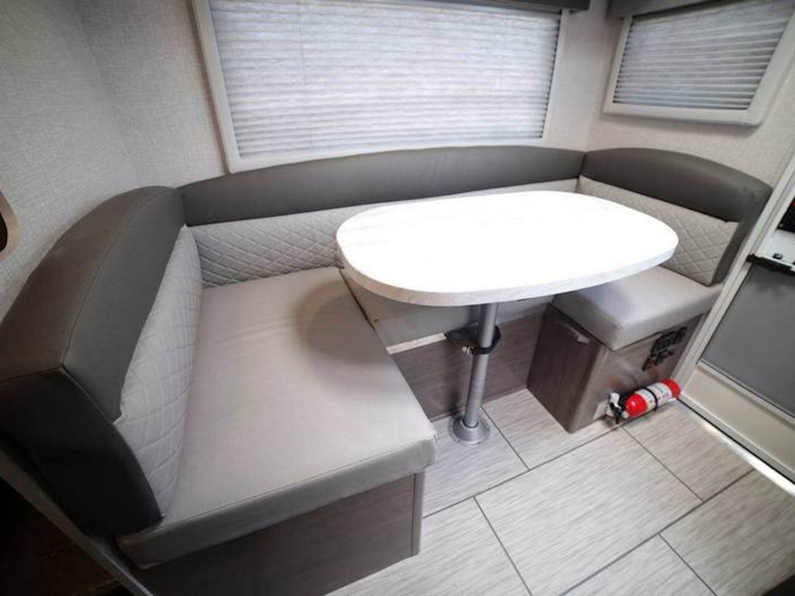 2027 Lance 850 Truck Camper
