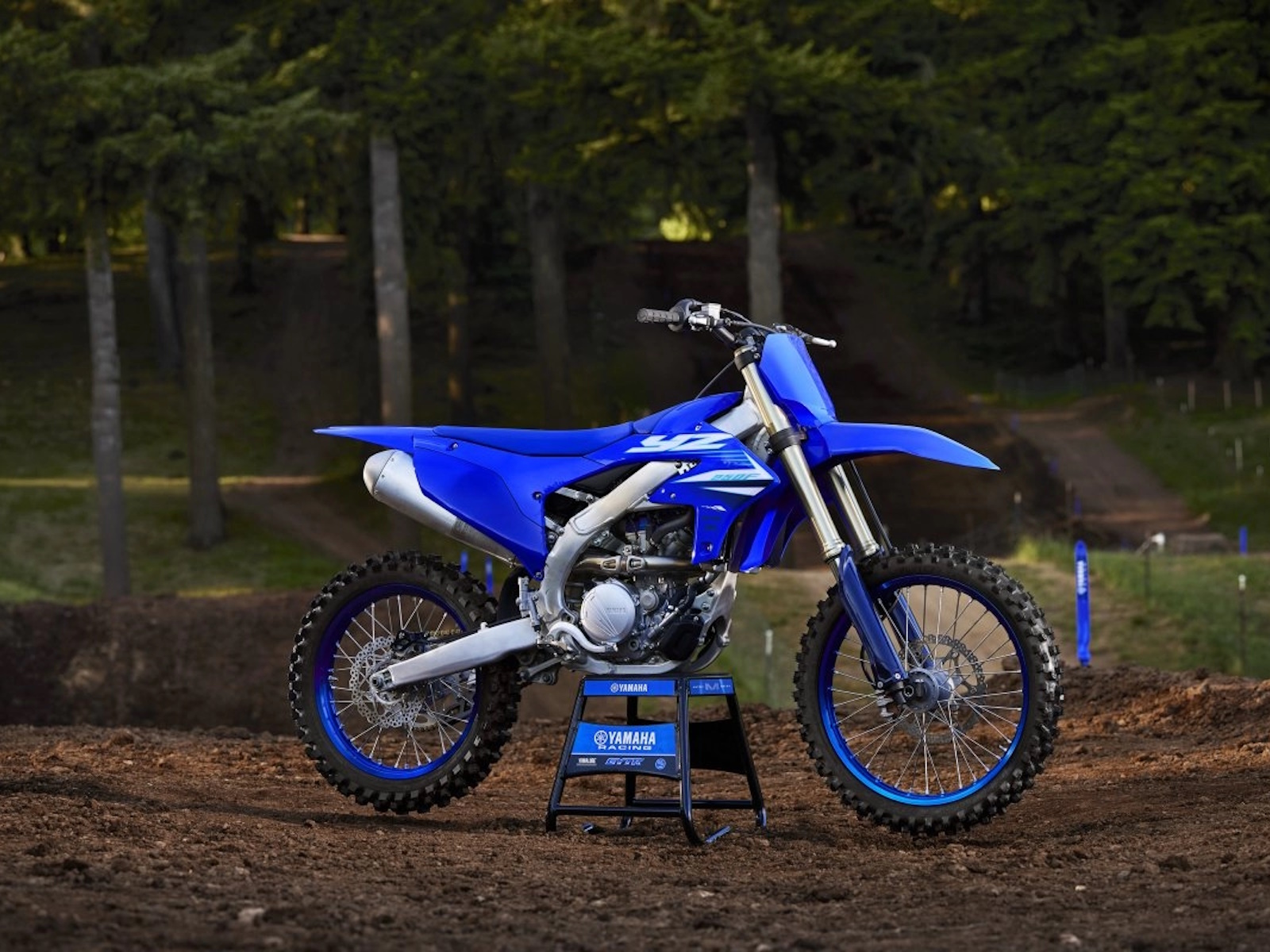 2025 Yamaha YZ250F DIRT BIKE