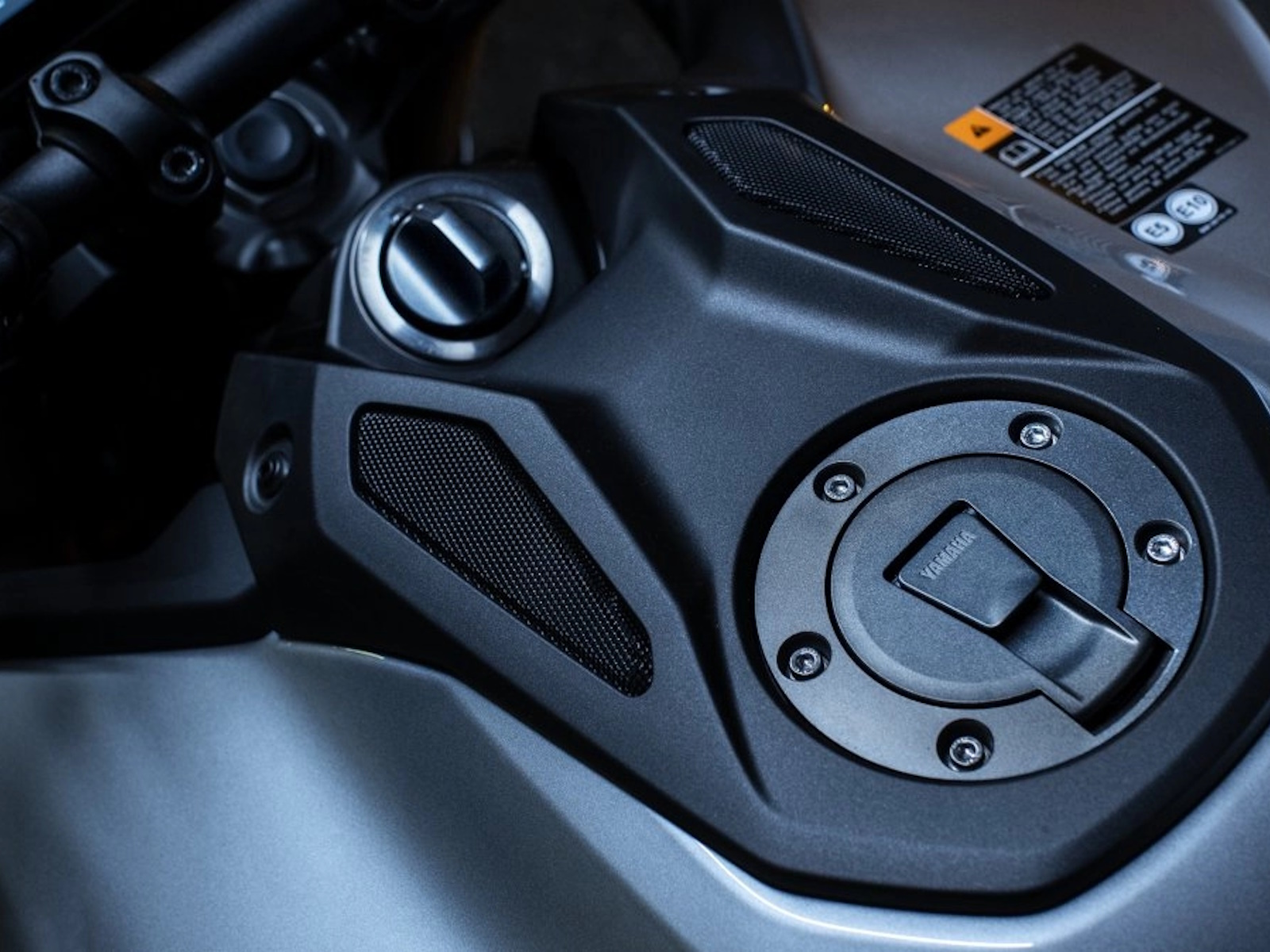 2025 Yamaha MT-09 SP Motorcycle