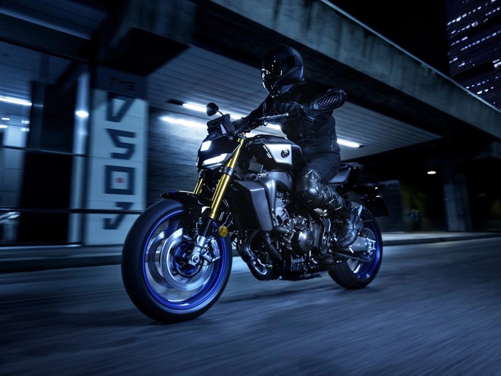 2025 Yamaha MT-09 SP Motorcycle