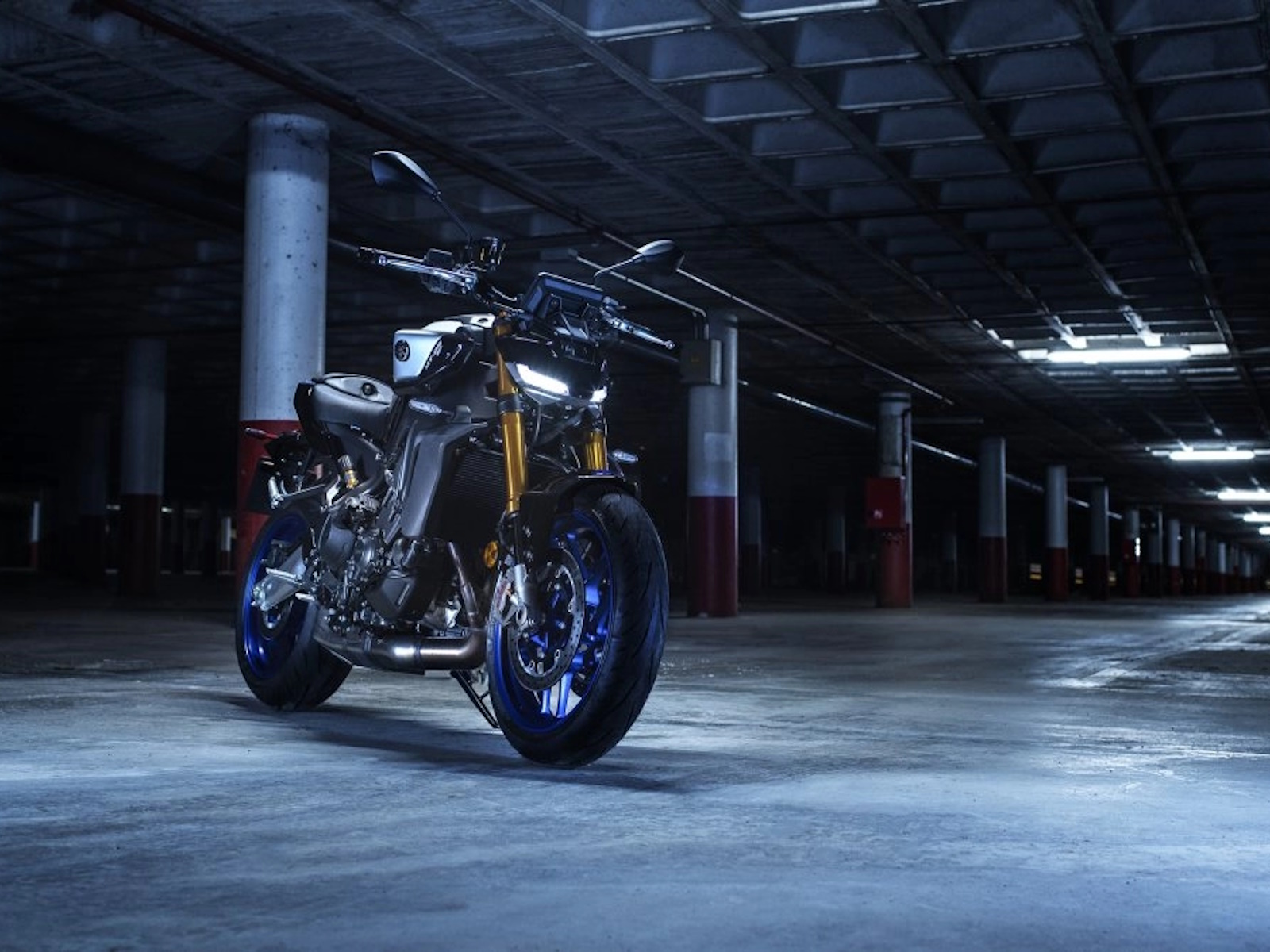 2025 Yamaha MT-09 SP Motorcycle