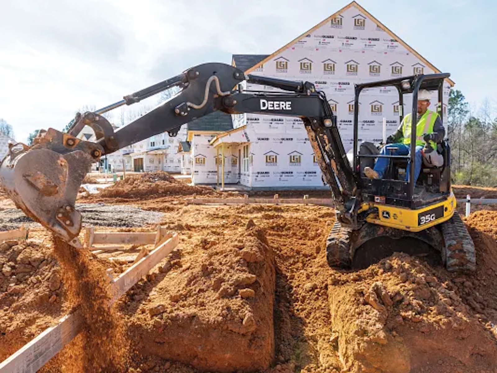 2027 John Deere Construction 26 P-Tier Compact Construction Equipment