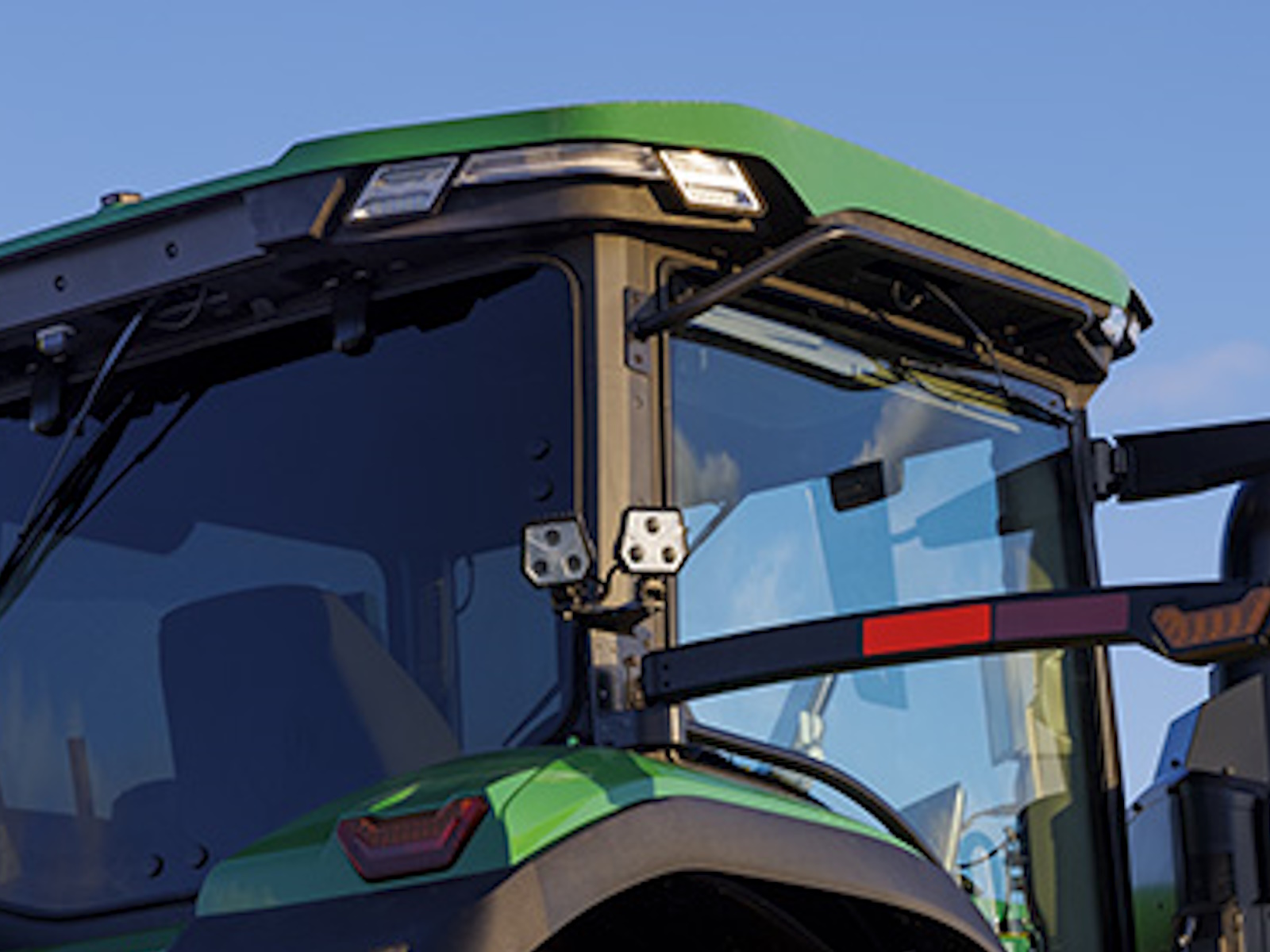 2026 John Deere Ag 7R 310 Tractor