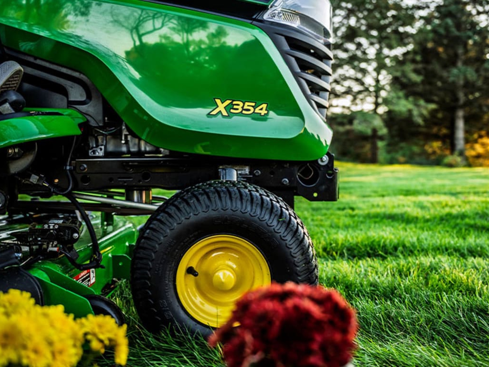 2026 John Deere Lawn & Garden X354 Riding Lawn Mowers