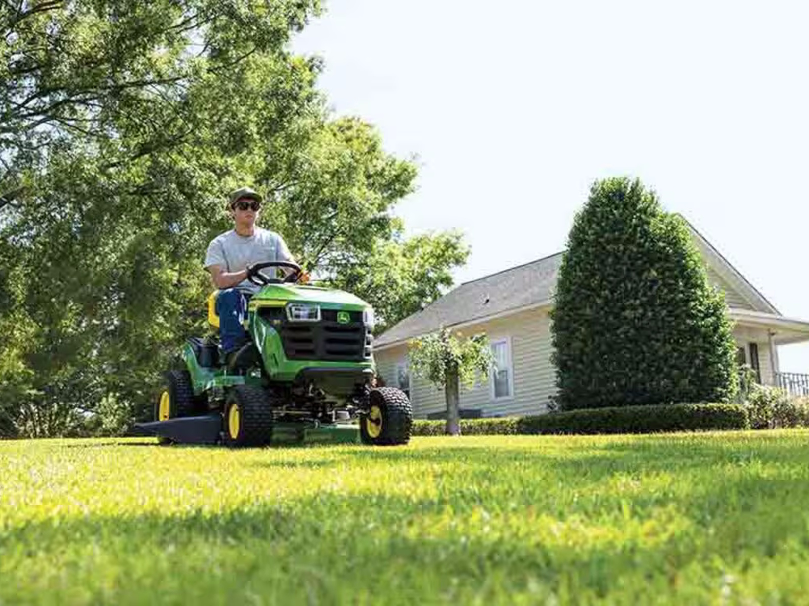 2026 John Deere Lawn & Garden S110 Riding Lawn Mowers
