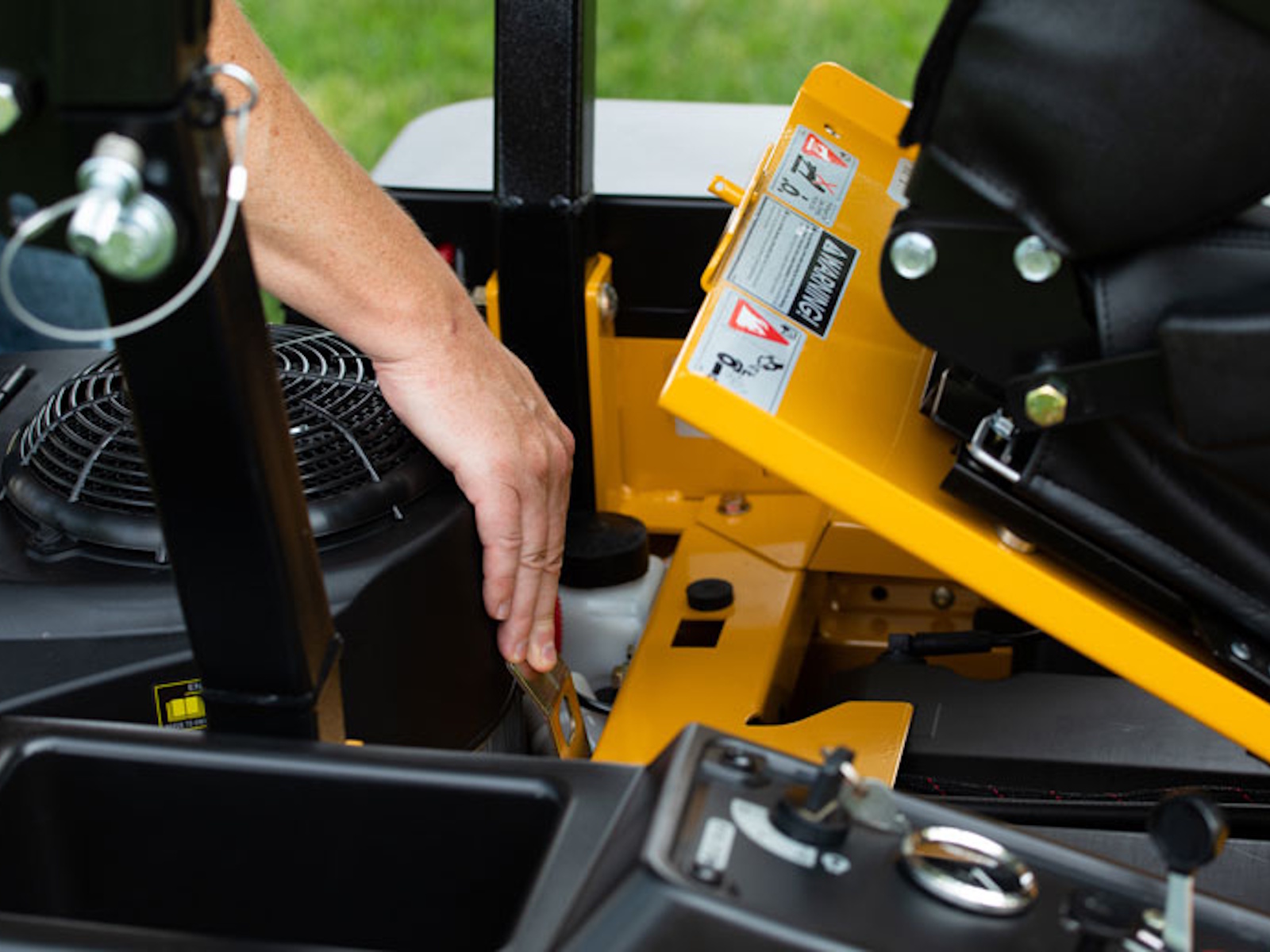 2027 Hustler FasTrak Mower-ZTR