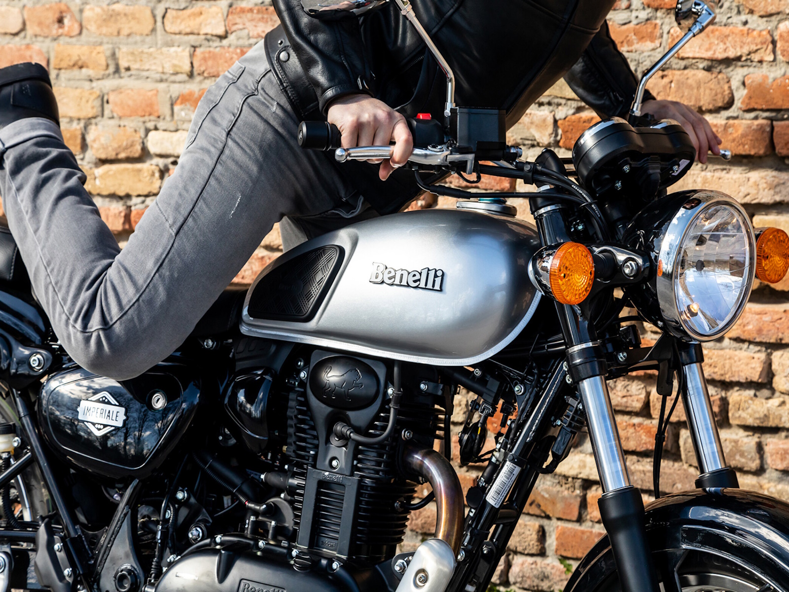 2025 Benelli Imperiale 400 Motorcycle