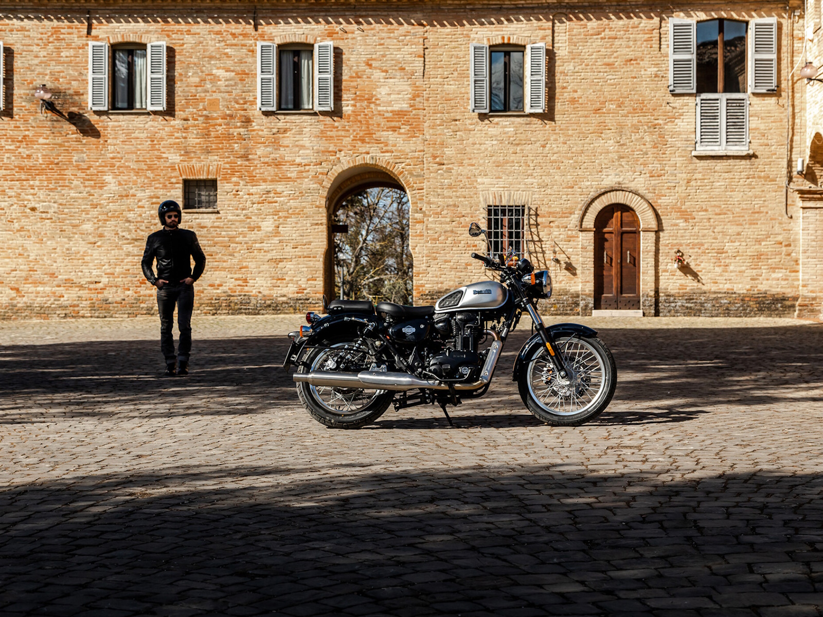 2025 Benelli Imperiale 400 Motorcycle