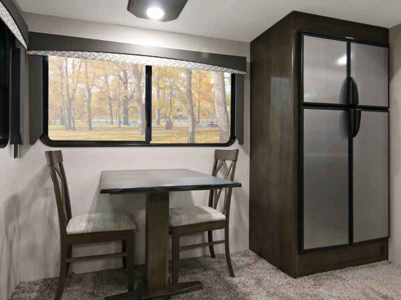2021 Winnebago Voyage Fifth Wheel