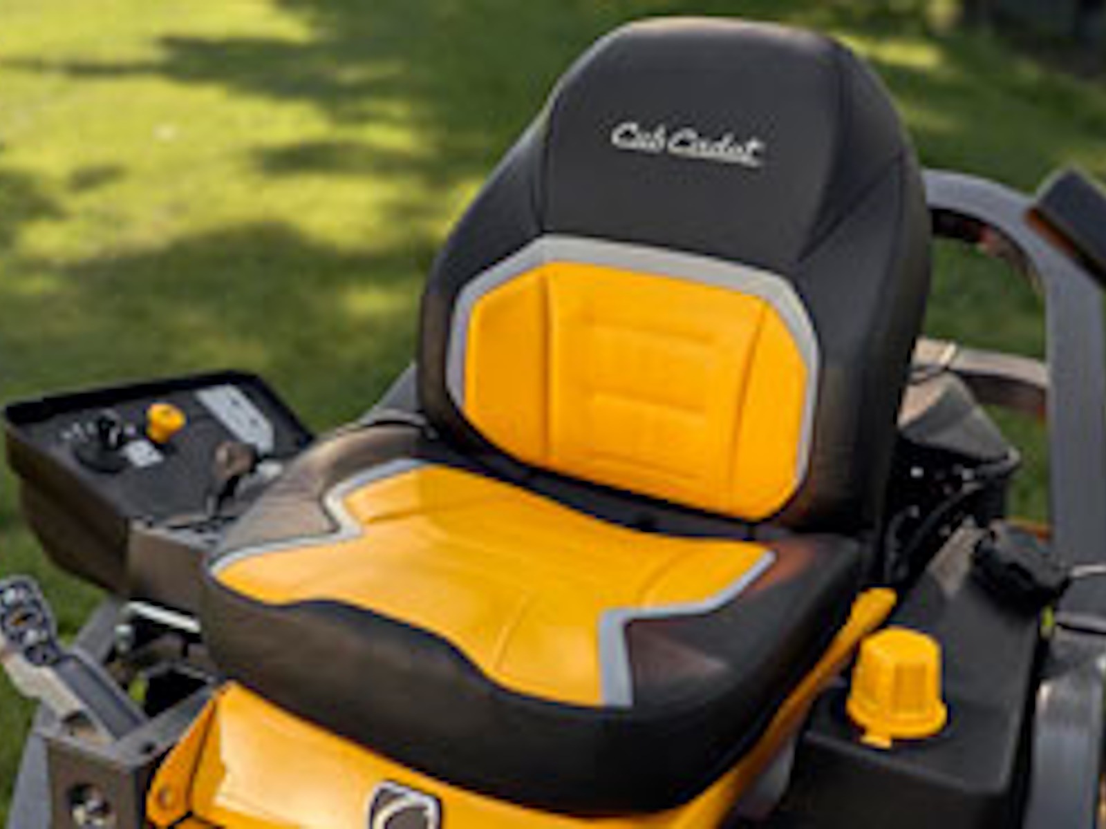 2027 Cub Cadet Z2 46 Mower-ZTR