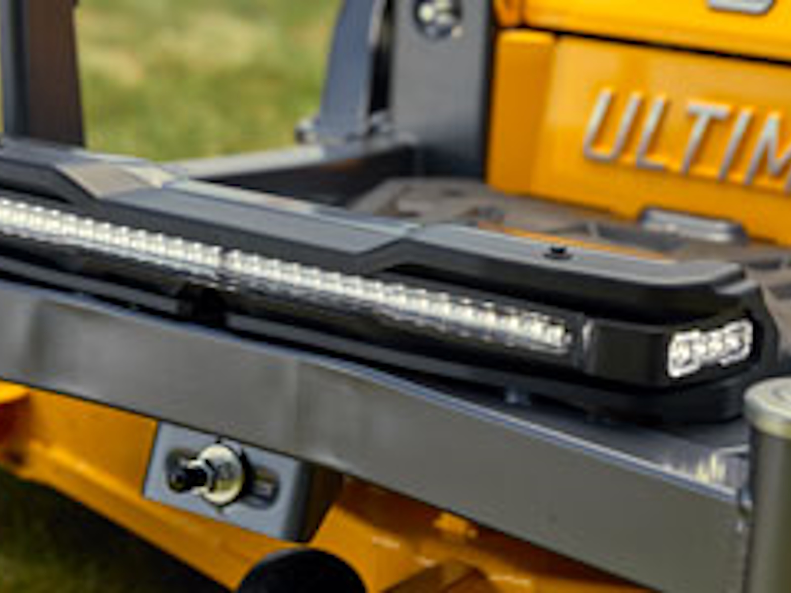 2027 Cub Cadet Z3 60 Mower-ZTR