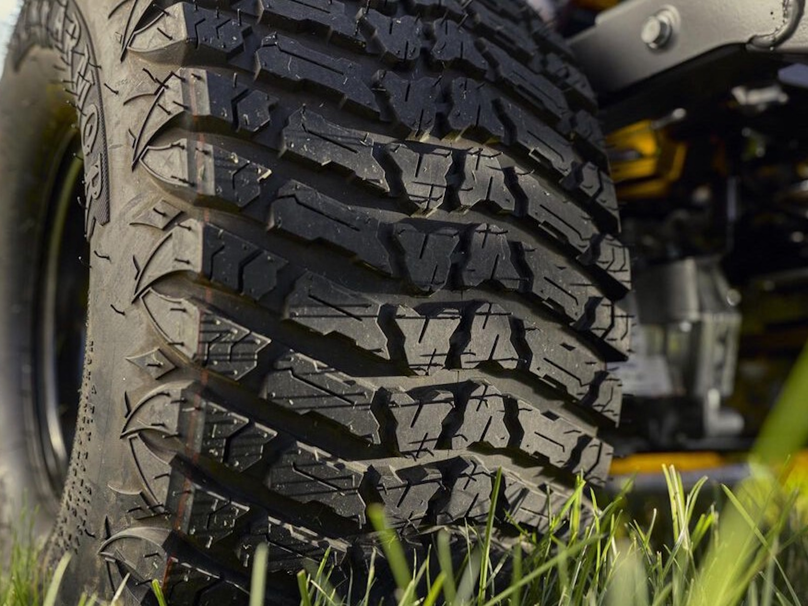 2027 Cub Cadet Z2 60 Mower-ZTR