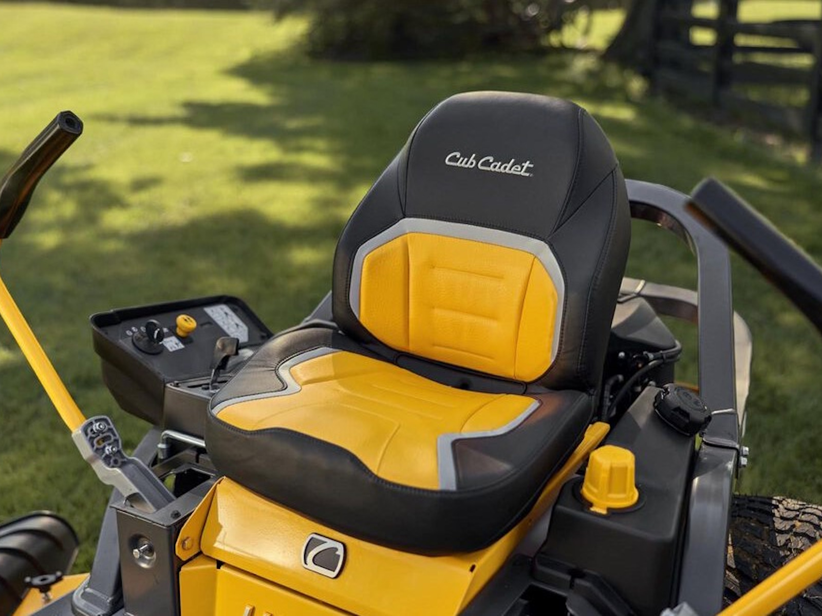 2027 Cub Cadet Z2 60 Mower-ZTR