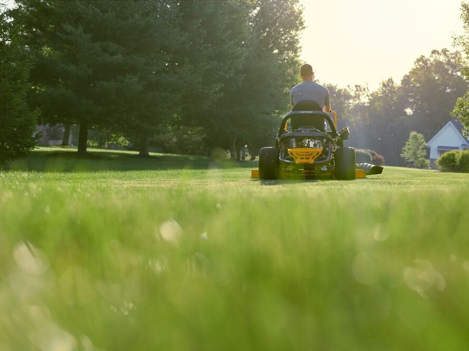 2027 Cub Cadet Z2 60 Mower-ZTR