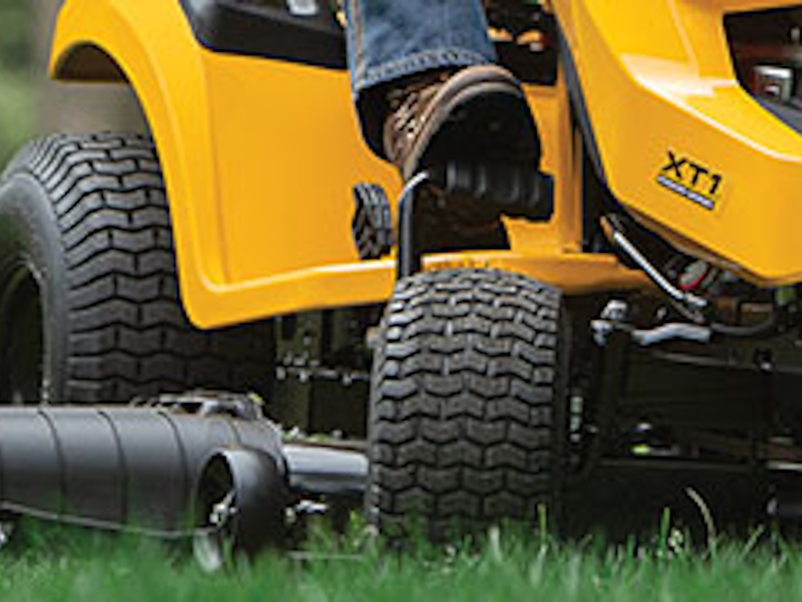 2027 Cub Cadet Enduro Series X2 42 Riding Lawn Mower Mower-Riding