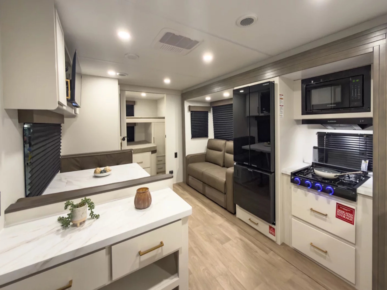2027 Grand Design Transcend 295QBT TRAVEL TRAILER