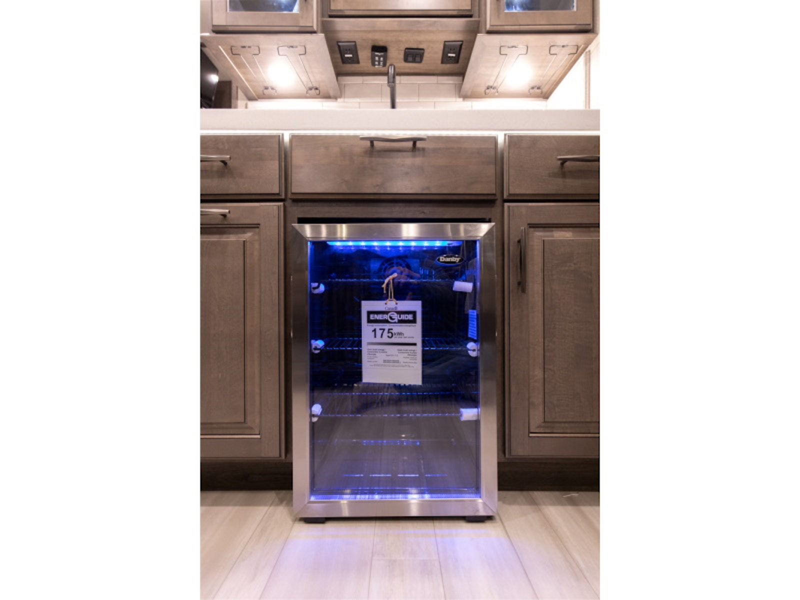 2022 Grand Design Solitude 382WB Fifth Wheel