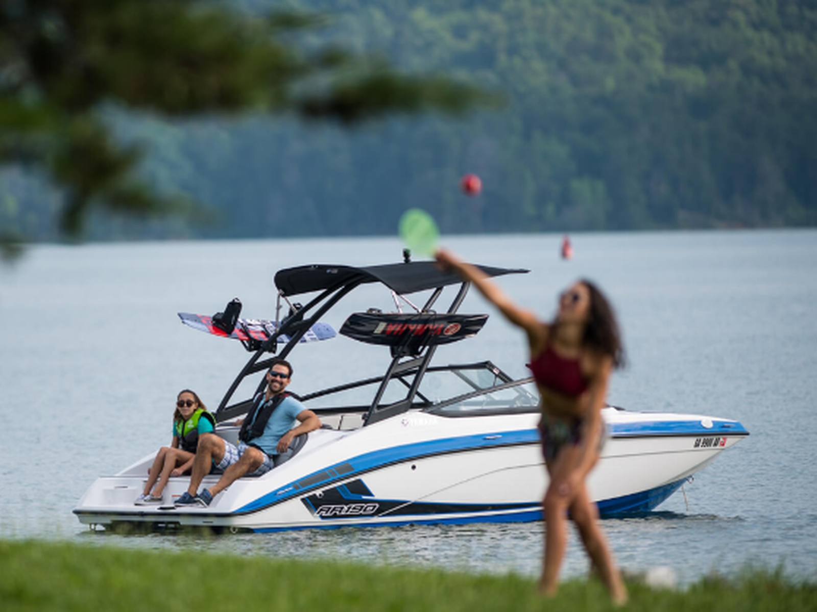 2019 Yamaha Boats AR190 Boat