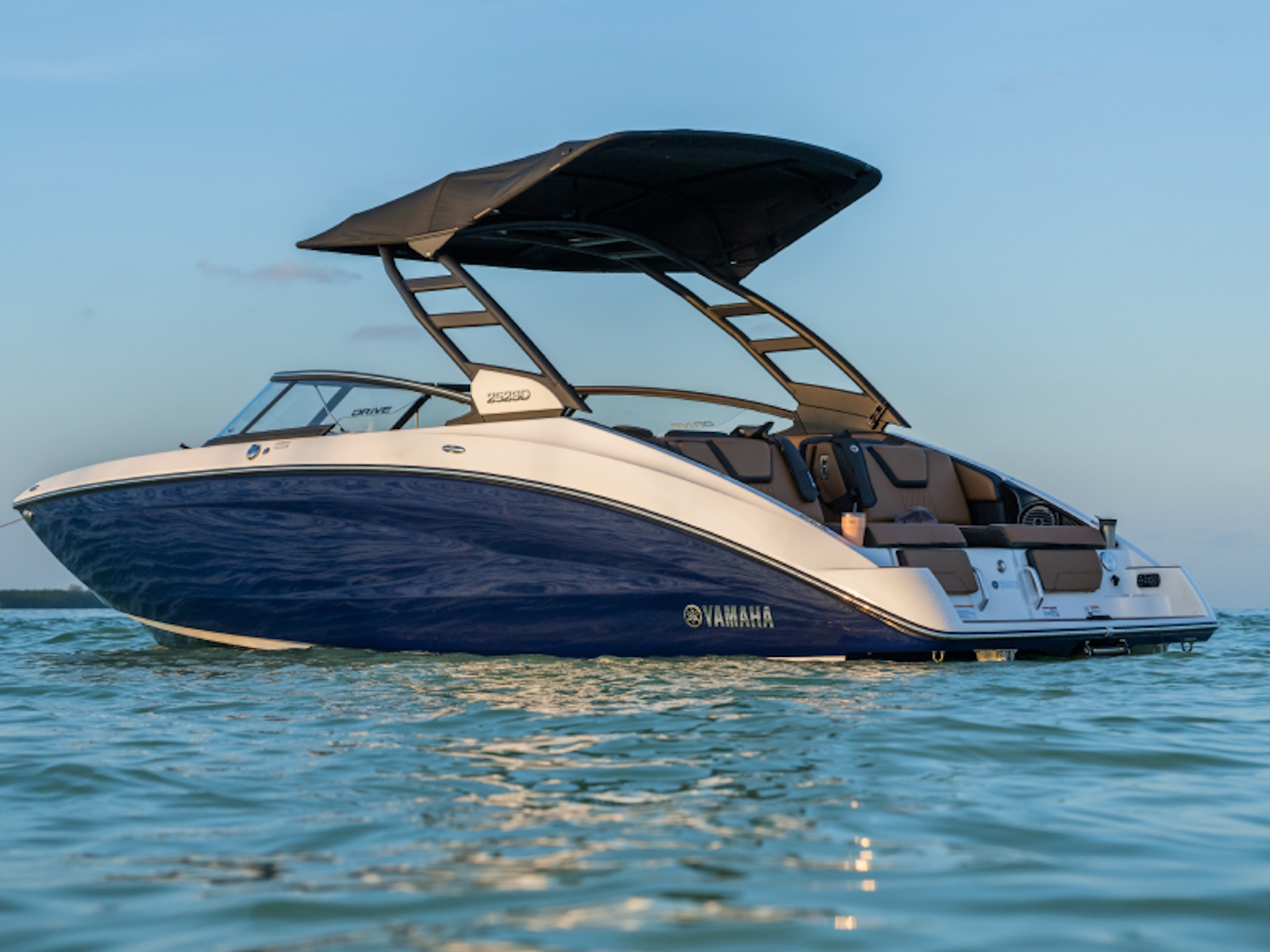 2027 Yamaha Boats AR250 Boat