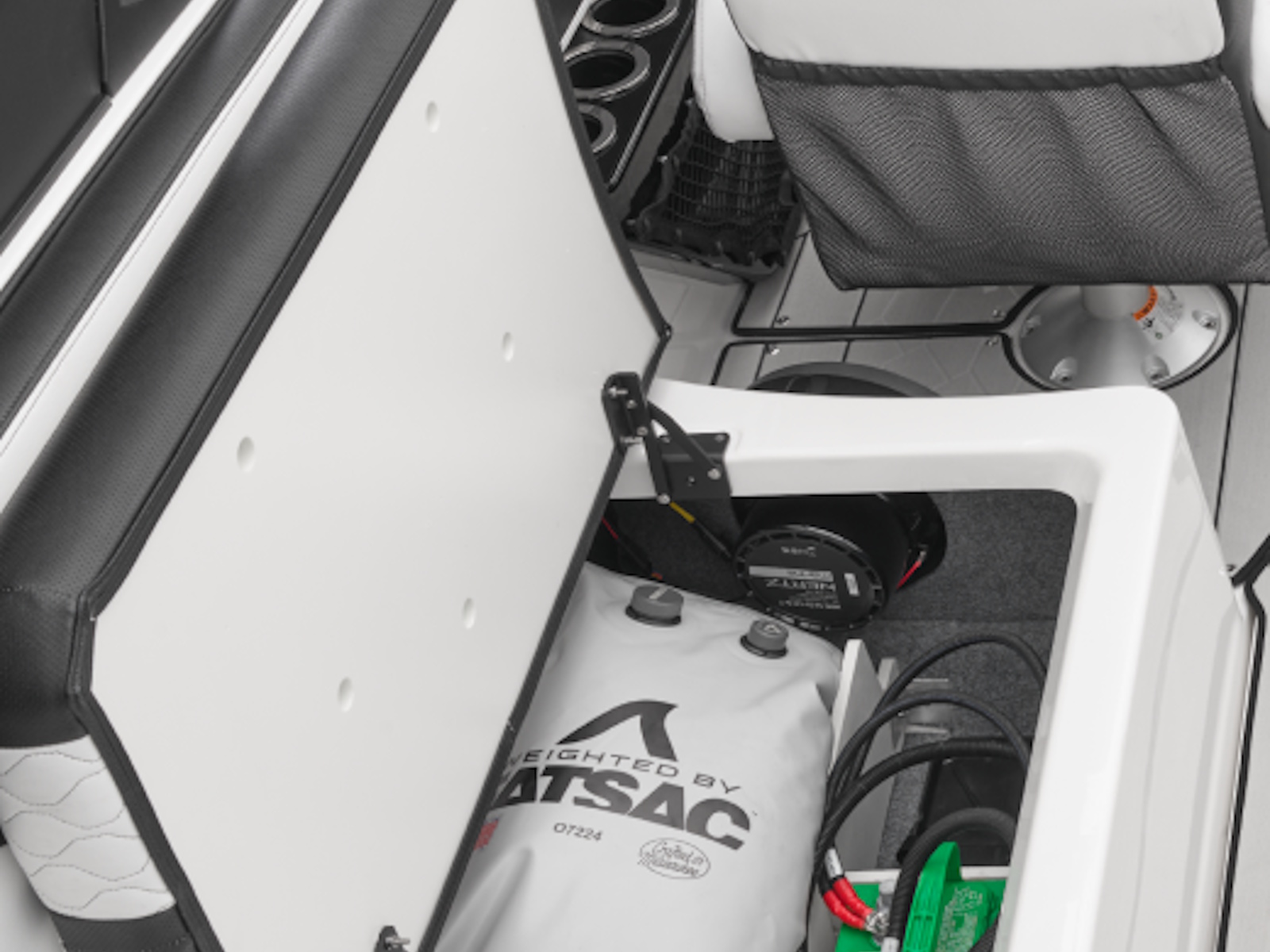 2027 Yamaha Boats 255XD BOAT