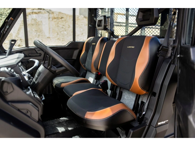 2023 CAN-AM Defender Max Lone Star Cab UTV