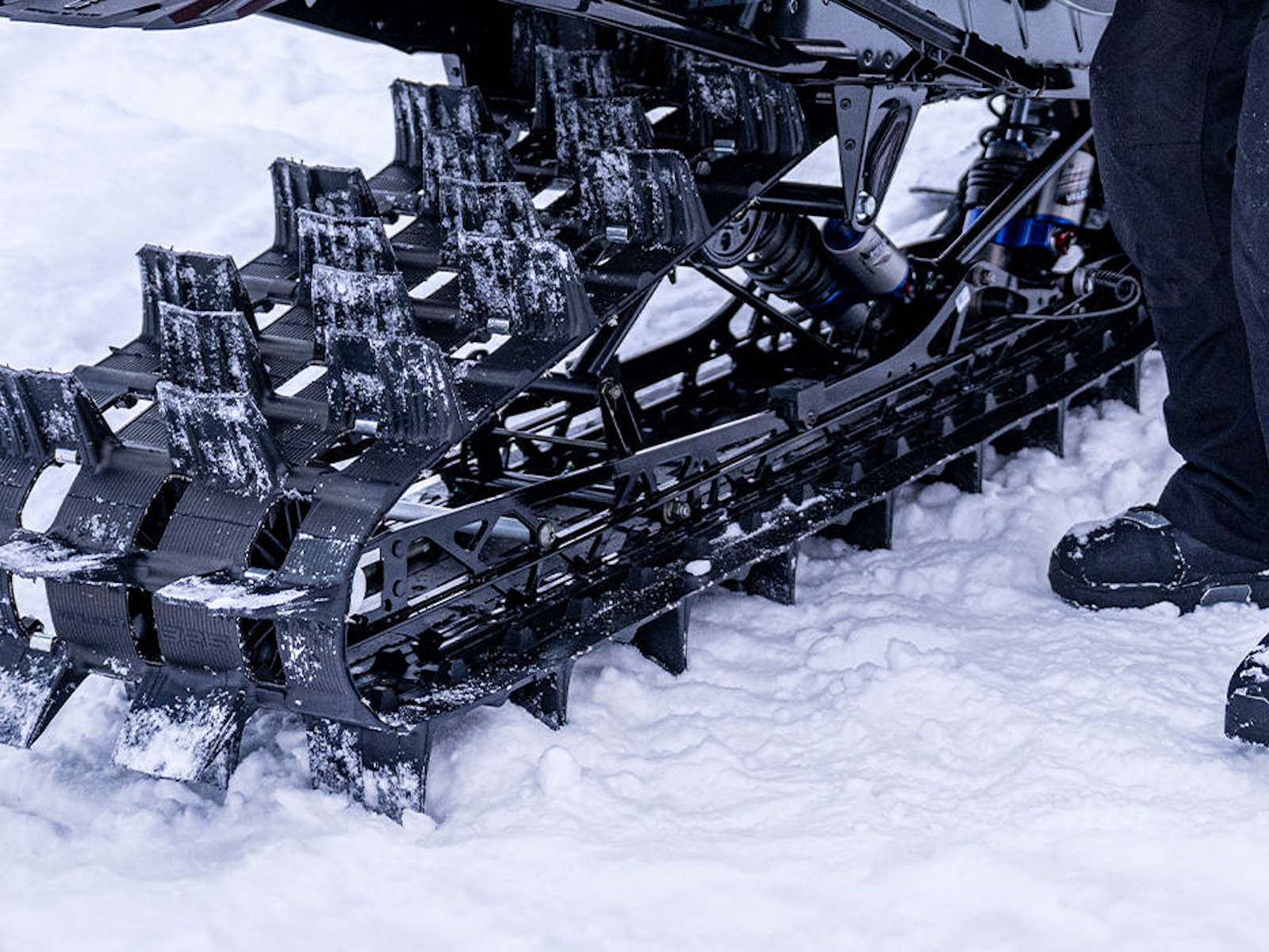 2026 Polaris 9R RMK KHAOS 155 E-START Snowmobile