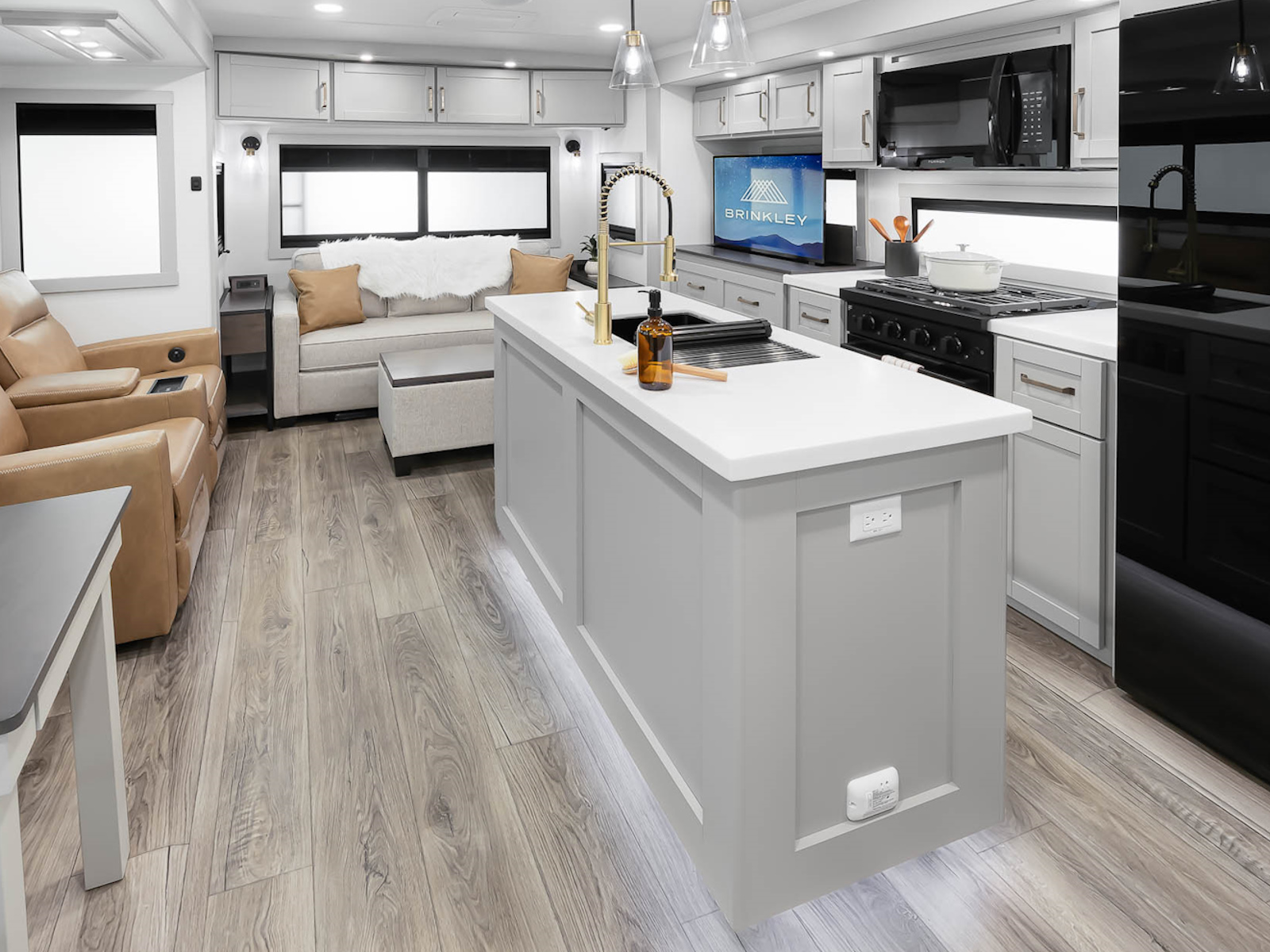 2027 Brinkley Model Z AIR 310 TRAVEL TRAILER